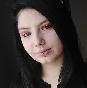 Meet your Posher, Savanna